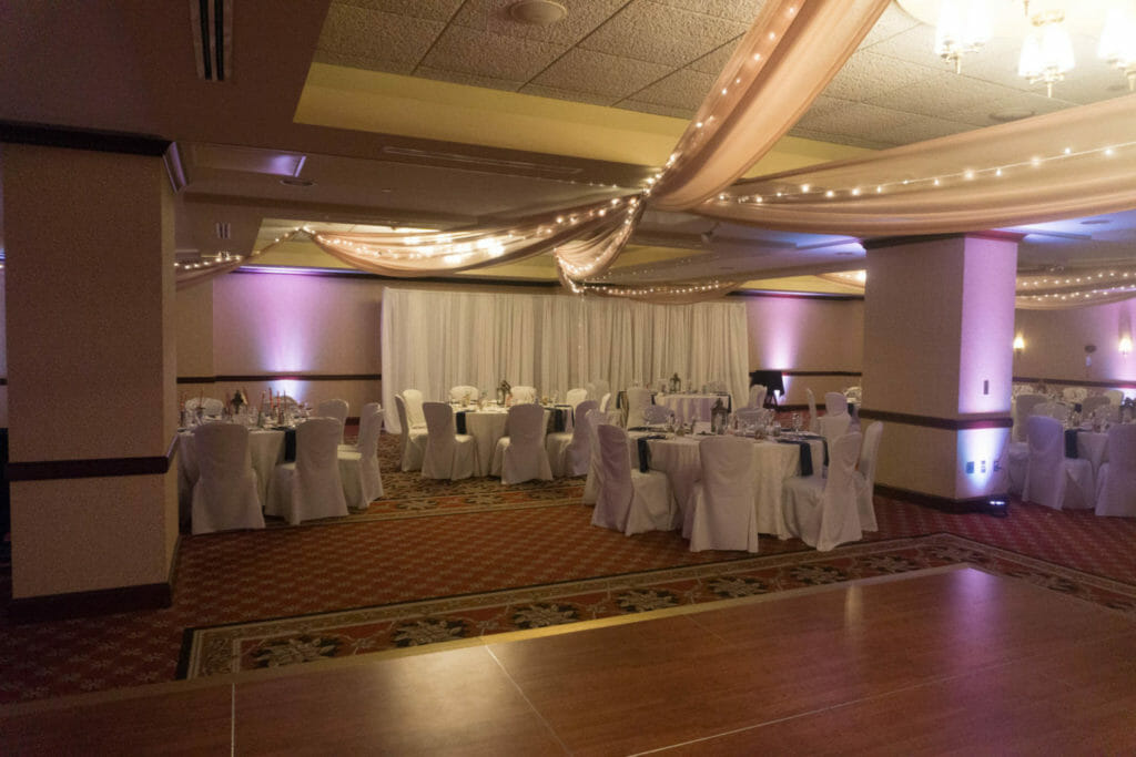 crowne plaza minneapolis wedding dj 10