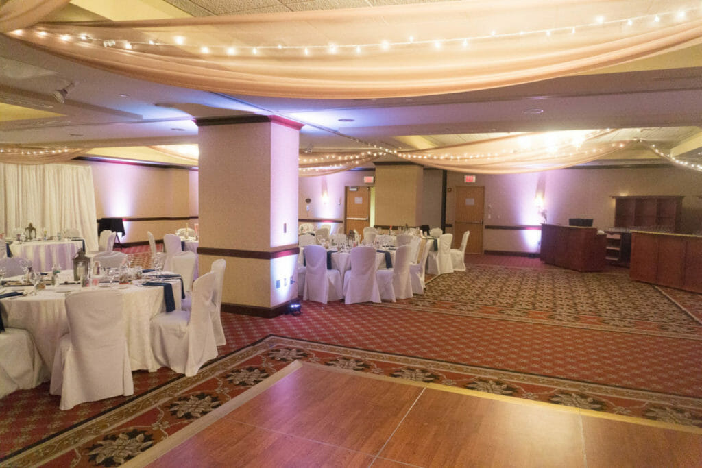 crowne plaza minneapolis wedding dj 7